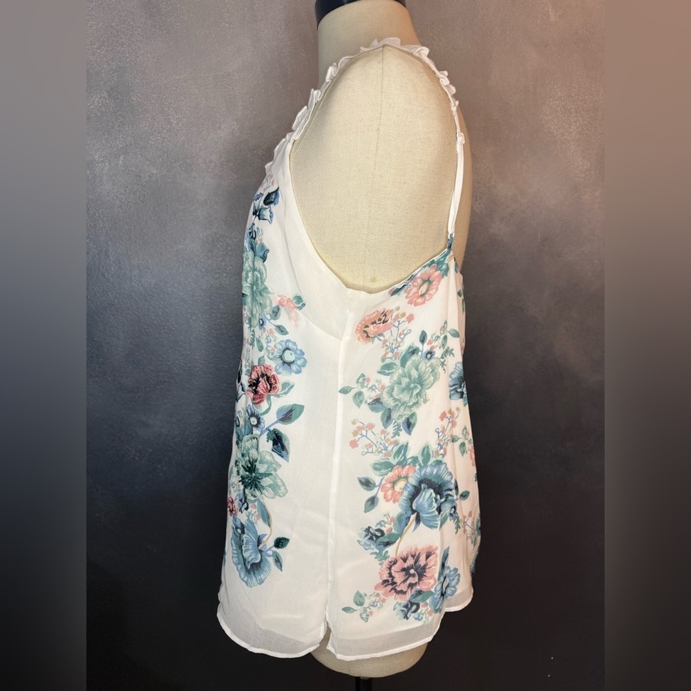 White House Black Market Floral Embroidered Cami Tank – Size M - Picture 4 of 9